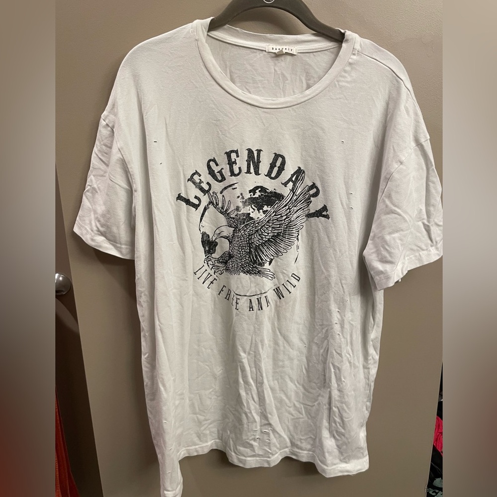 Nanamacs Distressed T Shirt
